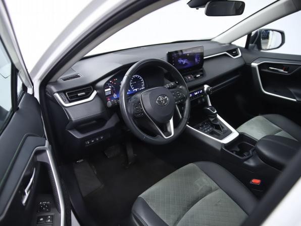 Toyota RAV4 V (XA50) с пробегом 2023 года, цена 3 490 000 рублей, 54219 км, внедорожник, Автокод Объявления