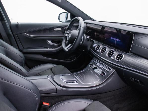 Mercedes-Benz E-Класс V (W213 S213 C238) Рестайлинг с пробегом 2021 года, цена 4 034 000 рублей, 75640 км, седан, Автокод Объявления