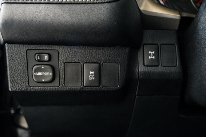 Toyota RAV4 IV (XA40) с пробегом 2013 года, цена 1 670 000 рублей, 201699 км, внедорожник, Автокод Объявления