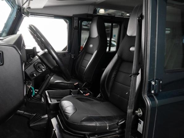 Land Rover Defender I Рестайлинг с пробегом 2014 года, цена 3 200 000 рублей, 98537 км, внедорожник, Автокод Объявления
