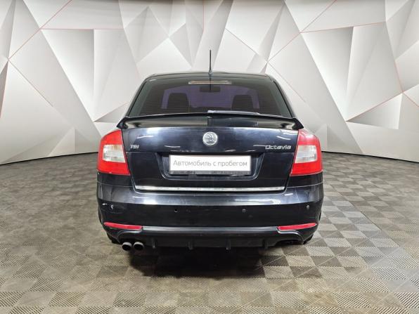 Skoda Octavia II (A5) Рестайлинг с пробегом 2011 года, цена 575 000 рублей, 212853 км, лифтбек, Автокод Объявления