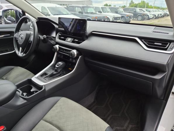 Toyota RAV4 V (XA50) с пробегом 2024 года, цена 3 750 000 рублей, 22895 км, внедорожник, Автокод Объявления