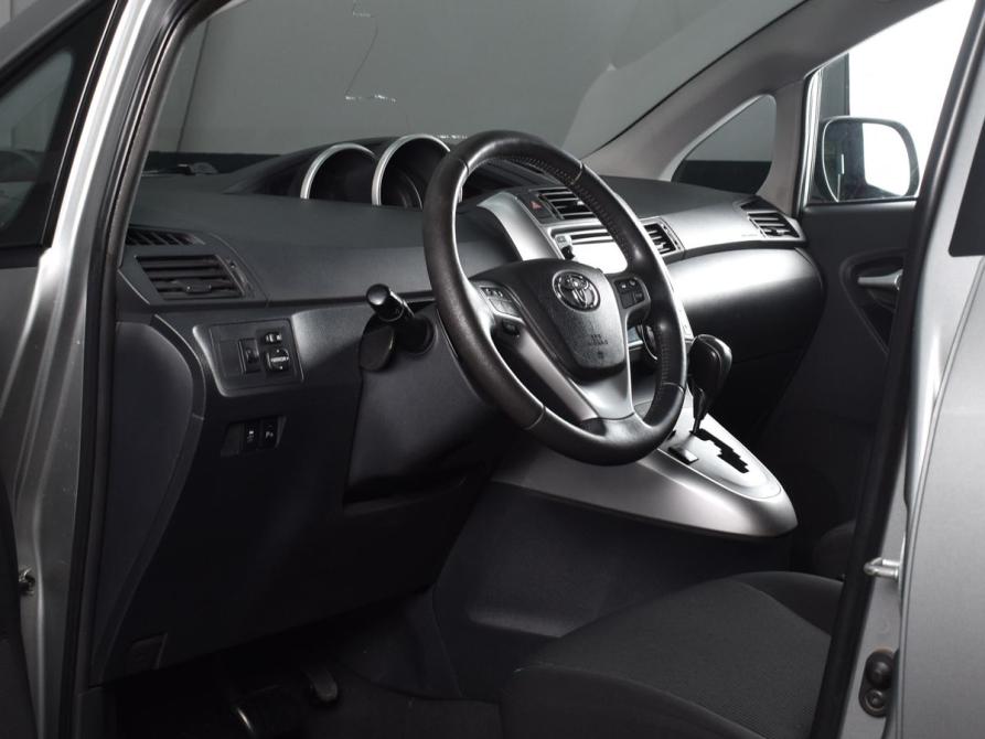 Toyota Verso I Кемерово  - изображение 6