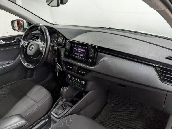 Skoda Rapid II с пробегом 2021 года, цена 1 140 000 рублей, 227518 км, лифтбек, Автокод Объявления