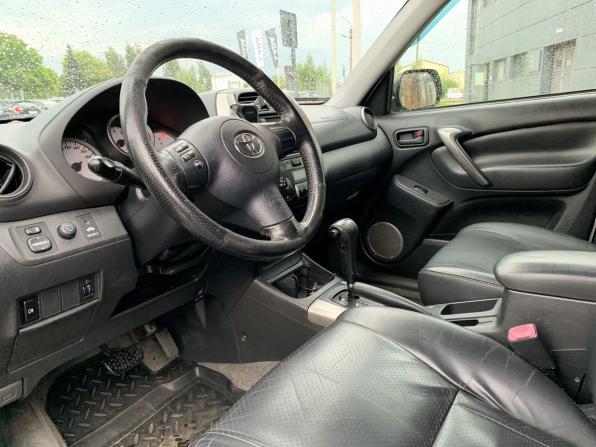 Toyota RAV4 II (XA20) Рестайлинг с пробегом 2003 года, цена 860 000 рублей, 261460 км, внедорожник, Автокод Объявления