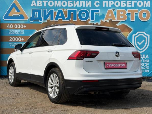 Volkswagen Tiguan II с пробегом 2019 года, цена 1 820 000 рублей, 207260 км, внедорожник, Автокод Объявления