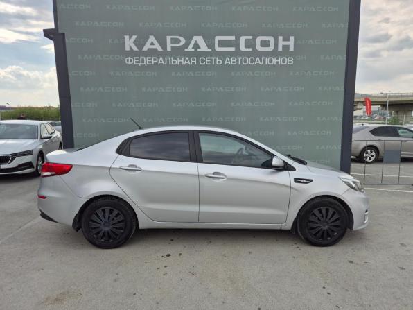 Kia Rio III Рестайлинг с пробегом 2015 года, цена 895 000 рублей, 173387 км, седан, Автокод Объявления