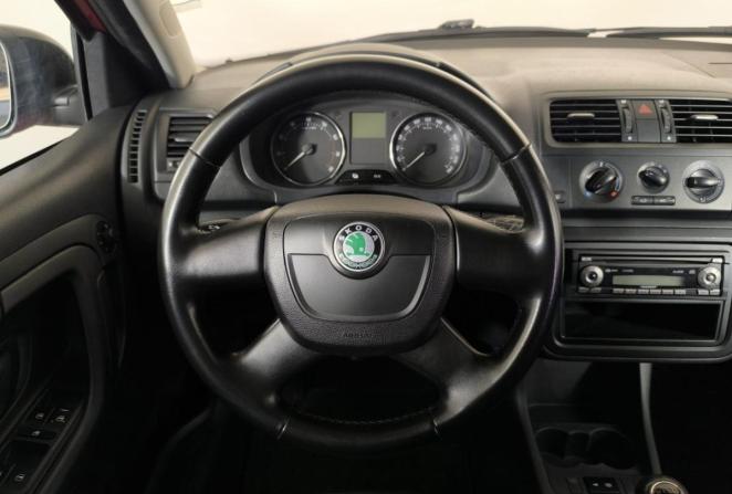Skoda Fabia II Рестайлинг с пробегом 2011 года, цена 450 000 рублей, 149586 км, универсал, Автокод Объявления