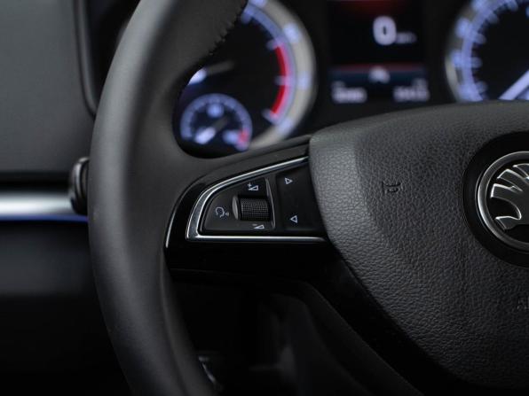 Skoda Karoq I с пробегом 2020 года, цена 2 344 444 рубля, 90980 км, внедорожник, Автокод Объявления