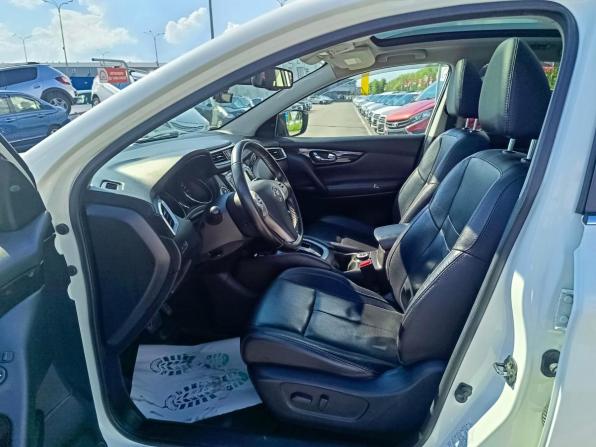 Nissan Qashqai II с пробегом 2015 года, цена 1 694 995 рублей, 118211 км, внедорожник, Автокод Объявления