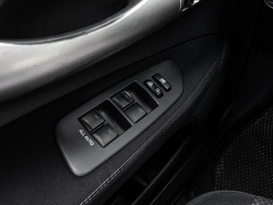 Toyota Auris I Рестайлинг Краснодар  - изображение 18
