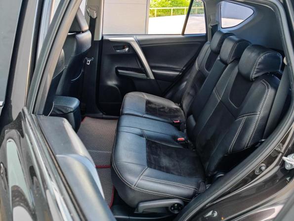 Toyota RAV4 IV (XA40) Рестайлинг с пробегом 2016 года, цена 1 919 000 рублей, 157501 км, внедорожник, Автокод Объявления