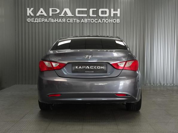 Hyundai Sonata VI (YF) с пробегом 2012 года, цена 875 000 рублей, 219345 км, седан, Автокод Объявления