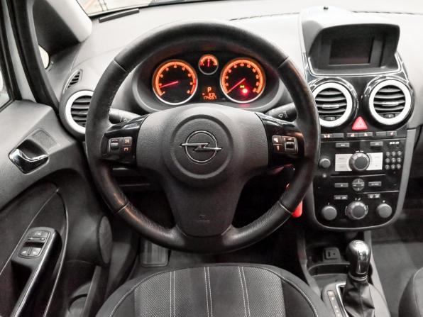 Opel Corsa D Рестайлинг II с пробегом 2013 года, цена 700 000 рублей, 174056 км, хэтчбек, Автокод Объявления
