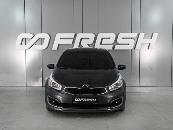Kia Ceed II Рестайлинг с пробегом 2018 года, цена 1 630 000 рублей, 116741 км, хэтчбек, Автокод Объявления