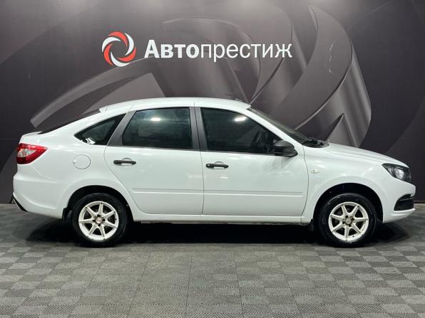 Lada (ВАЗ) Granta I Рестайлинг с пробегом 2019 года, цена 520 000 рублей, 112382 км, хэтчбек, Автокод Объявления