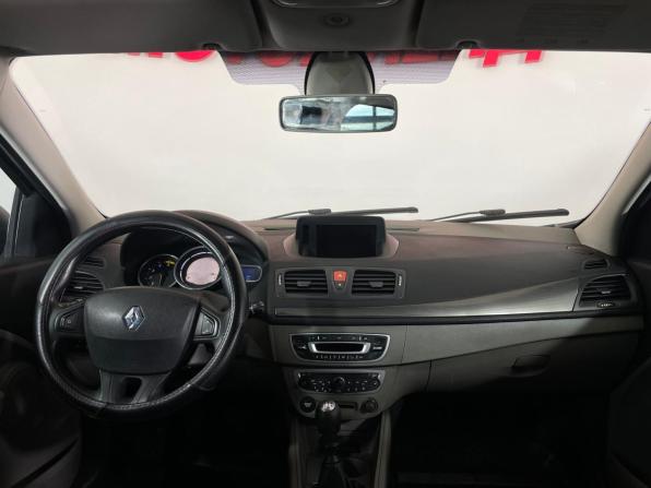 Renault Megane III с пробегом 2009 года, цена 750 000 рублей, 133516 км, хэтчбек, Автокод Объявления