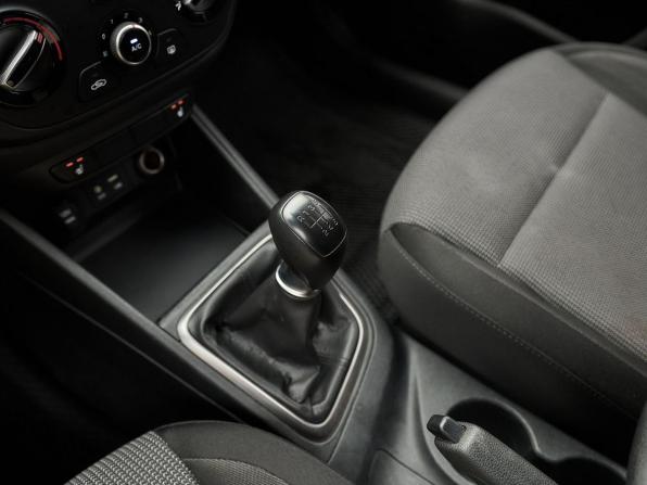 Hyundai Solaris II с пробегом 2017 года, цена 1 118 000 рублей, 137875 км, седан, Автокод Объявления