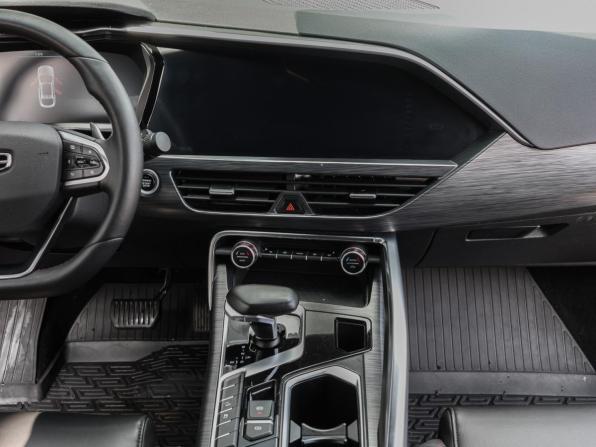 Geely Tugella I Рестайлинг с пробегом 2023 года, цена 2 849 000 рублей, 45605 км, внедорожник, Автокод Объявления