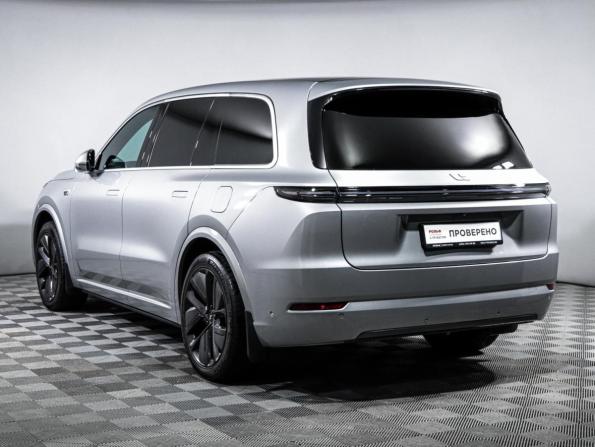 Li Auto (Lixiang) L9 I с пробегом 2024 года, цена 6 449 000 рублей, 55091 км, внедорожник, Автокод Объявления
