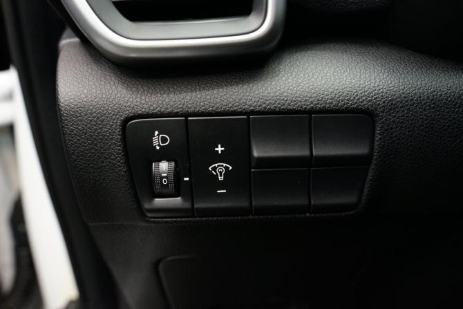 Kia Sportage IV Рестайлинг с пробегом 2020 года, цена 2 650 000 рублей, 69944 км, внедорожник, Автокод Объявления