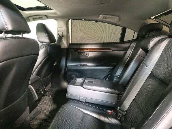 Lexus ES VI с пробегом 2013 года, цена 1 649 000 рублей, 240000 км, седан, Автокод Объявления