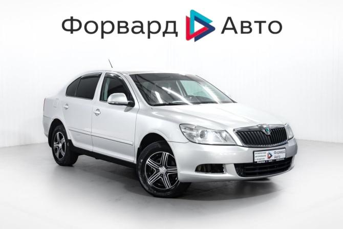 Skoda Octavia II (A5) Рестайлинг с пробегом 2013 года, цена 749 000 рублей, 273000 км, лифтбек, Автокод Объявления