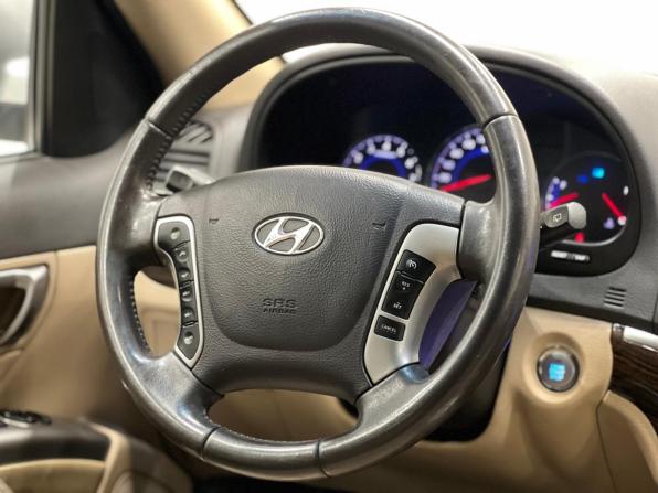 Hyundai Santa Fe II Рестайлинг с пробегом 2011 года, цена 1 235 000 рублей, 125000 км, внедорожник, Автокод Объявления