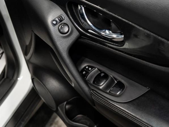 Nissan X-Trail III с пробегом 2015 года, цена 1 515 000 рублей, 177329 км, внедорожник, Автокод Объявления