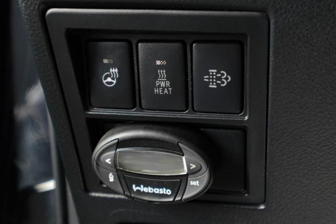 Toyota Hilux VIII с пробегом 2018 года, цена 2 749 000 рублей, 372000 км, offers.body_type.unknown, Автокод Объявления