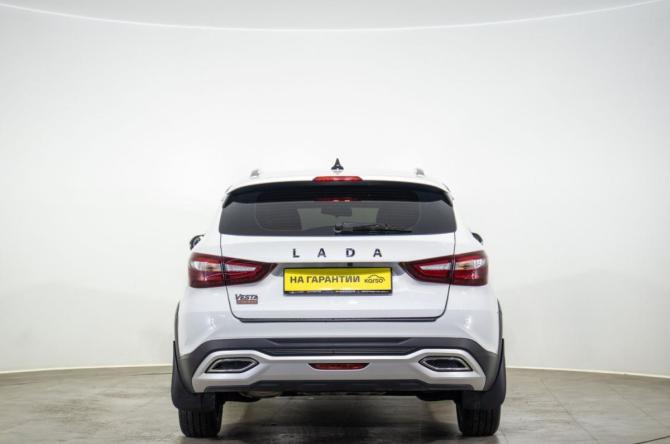 Lada (ВАЗ) Vesta I Рестайлинг (NG) с пробегом 2024 года, цена 1 650 000 рублей, 16282 км, седан, Автокод Объявления