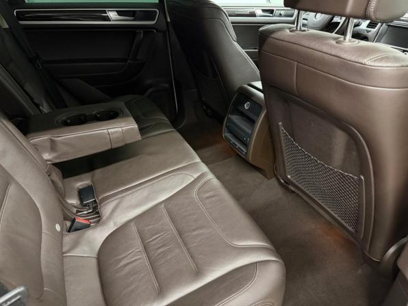 Volkswagen Touareg II Рестайлинг с пробегом 2016 года, цена 2 777 000 рублей, 142988 км, внедорожник, Автокод Объявления