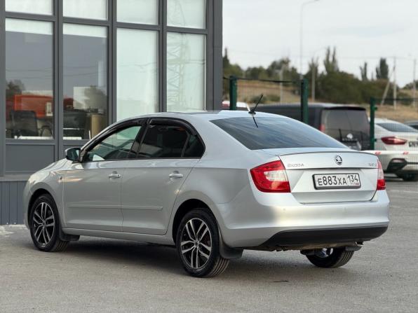 Skoda Rapid I с пробегом 2016 года, цена 1 070 000 рублей, 190538 км, лифтбек, Автокод Объявления