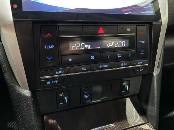 Toyota Camry VII (XV50) Рестайлинг с пробегом 2016 года, цена 1 844 000 рублей, 125777 км, седан, Автокод Объявления