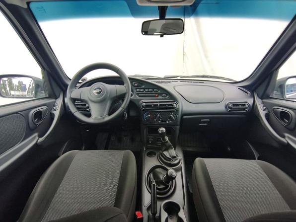Chevrolet Niva I Рестайлинг с пробегом 2018 года, цена 750 000 рублей, 95453 км, внедорожник, Автокод Объявления