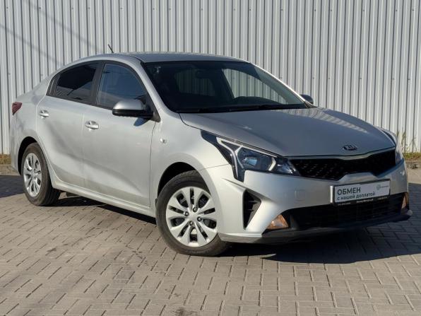 Kia Rio IV Рестайлинг с пробегом 2021 года, цена 1 740 000 рублей, 46000 км, седан, Автокод Объявления