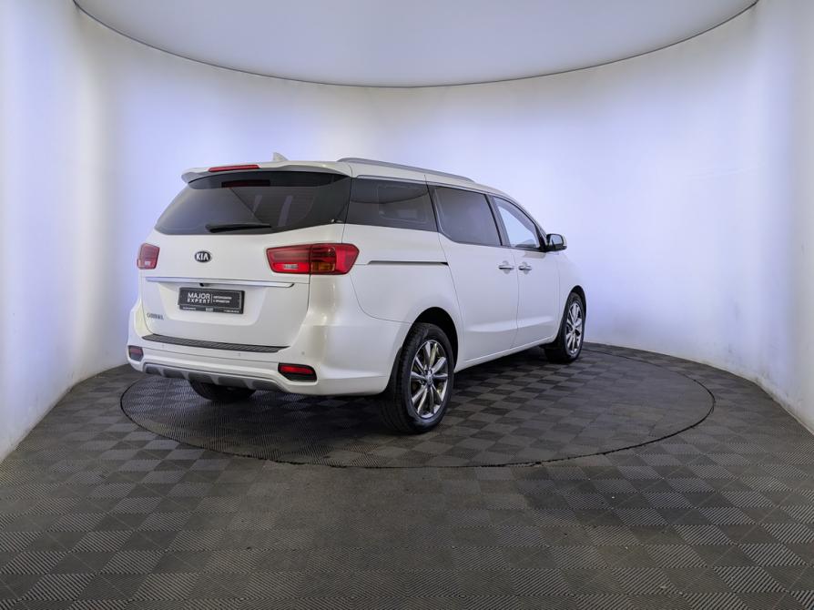 Kia Carnival III Москва  - изображение 5