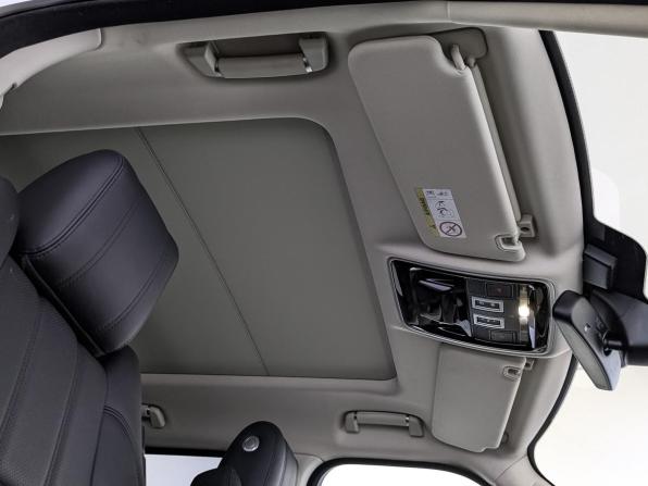 Land Rover Range Rover IV с пробегом 2016 года, цена 6 065 000 рублей, 30741 км, внедорожник, Автокод Объявления