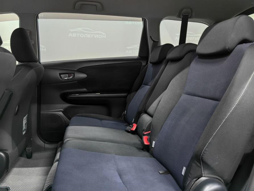 Toyota Wish II Рестайлинг Новосибирск  - изображение 14