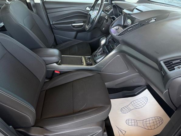 Ford Kuga II Рестайлинг с пробегом 2018 года, цена 1 678 000 рублей, 124350 км, внедорожник, Автокод Объявления
