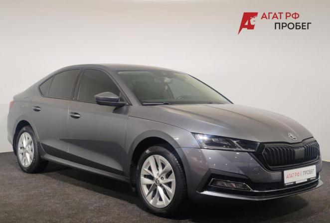 Skoda Octavia IV (A8) с пробегом 2020 года, цена 2 699 000 рублей, 50296 км, лифтбек, Автокод Объявления