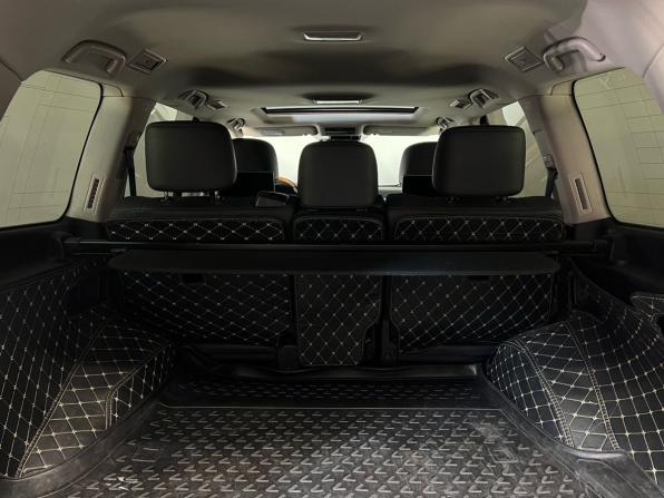 Lexus LX III Рестайлинг 2 с пробегом 2017 года, цена 6 899 000 рублей, 166000 км, внедорожник, Автокод Объявления