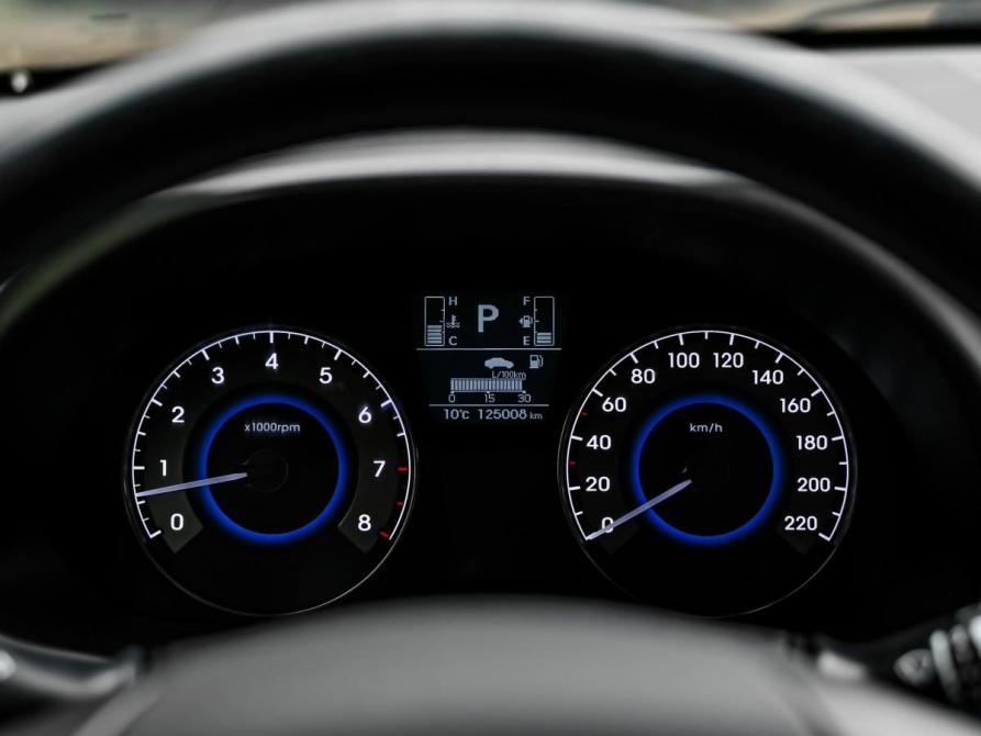 Hyundai Solaris I Рестайлинг Санкт-Петербург  - изображение 5