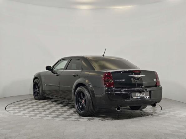 Chrysler 300C I с пробегом 2008 года, цена 939 000 рублей, 318649 км, седан, Автокод Объявления
