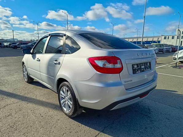 Lada (ВАЗ) Granta I Рестайлинг с пробегом 2024 года, цена 879 995 рублей, 38428 км, лифтбек, Автокод Объявления