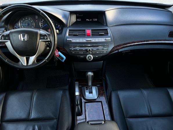 Honda Crosstour I с пробегом 2011 года, цена 1 090 000 рублей, 309710 км, внедорожник, Автокод Объявления