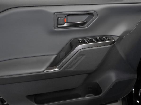 Toyota RAV4 VI (XA60) с пробегом 2026 года, цена 4 300 000 рублей, 28 км, внедорожник, Автокод Объявления