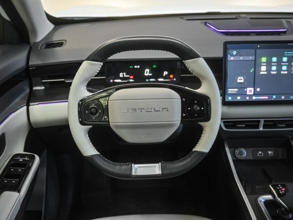 JETOUR DASHING I с пробегом 2023 года, цена 1 999 000 рублей, 15597 км, внедорожник, Автокод Объявления