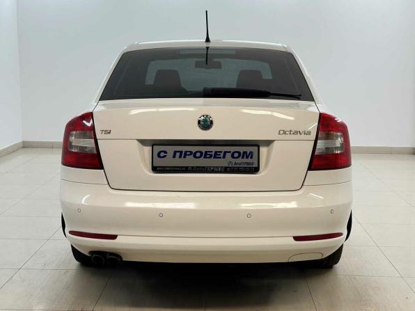 Skoda Octavia II (A5) Рестайлинг с пробегом 2012 года, цена 845 000 рублей, 180578 км, лифтбек, Автокод Объявления