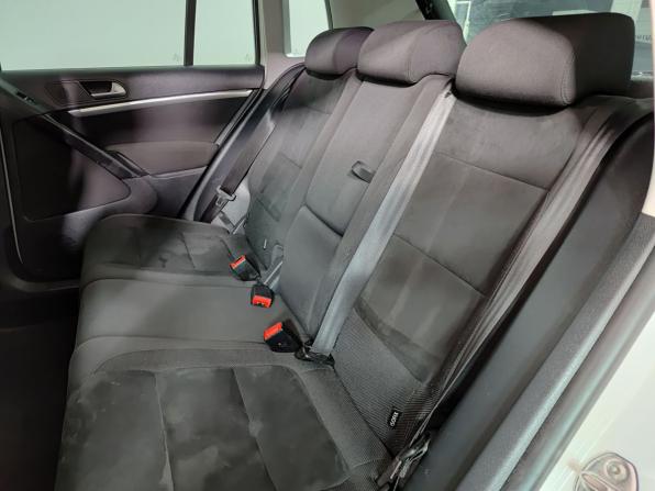Volkswagen Tiguan I Рестайлинг с пробегом 2012 года, цена 1 175 000 рублей, 239615 км, внедорожник, Автокод Объявления